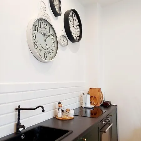 Apartman W Kamienicy W Sercu Miasta Waly Chrobrego Szczecin